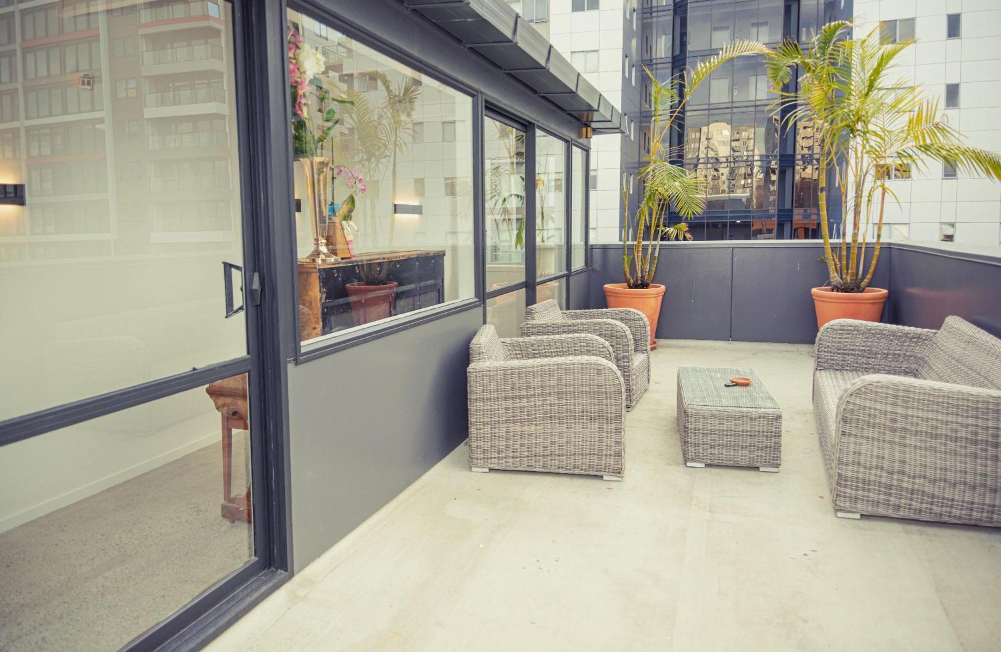 Tmacs Auckland Hostel Exterior photo