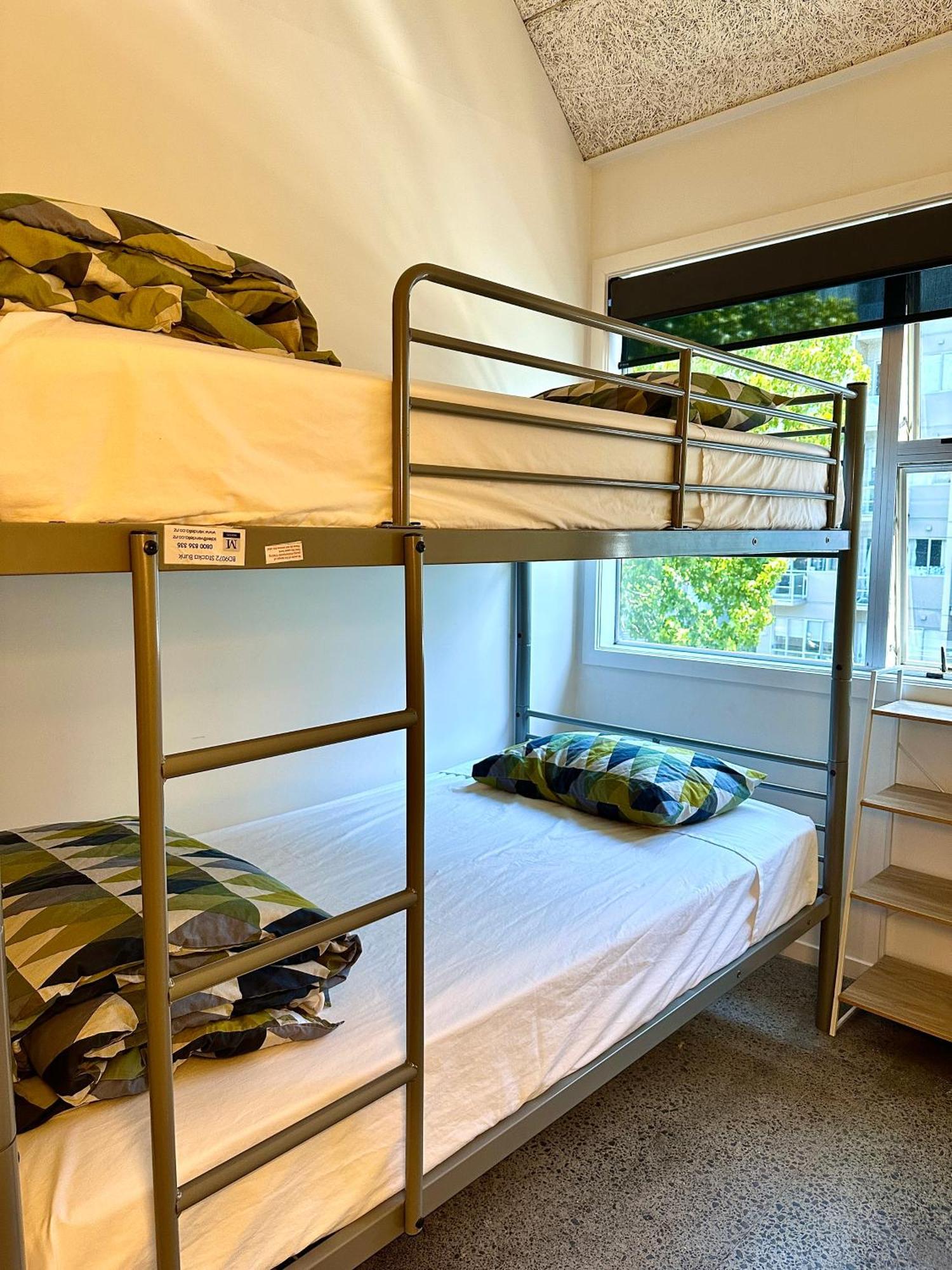 Tmacs Auckland Hostel Exterior photo